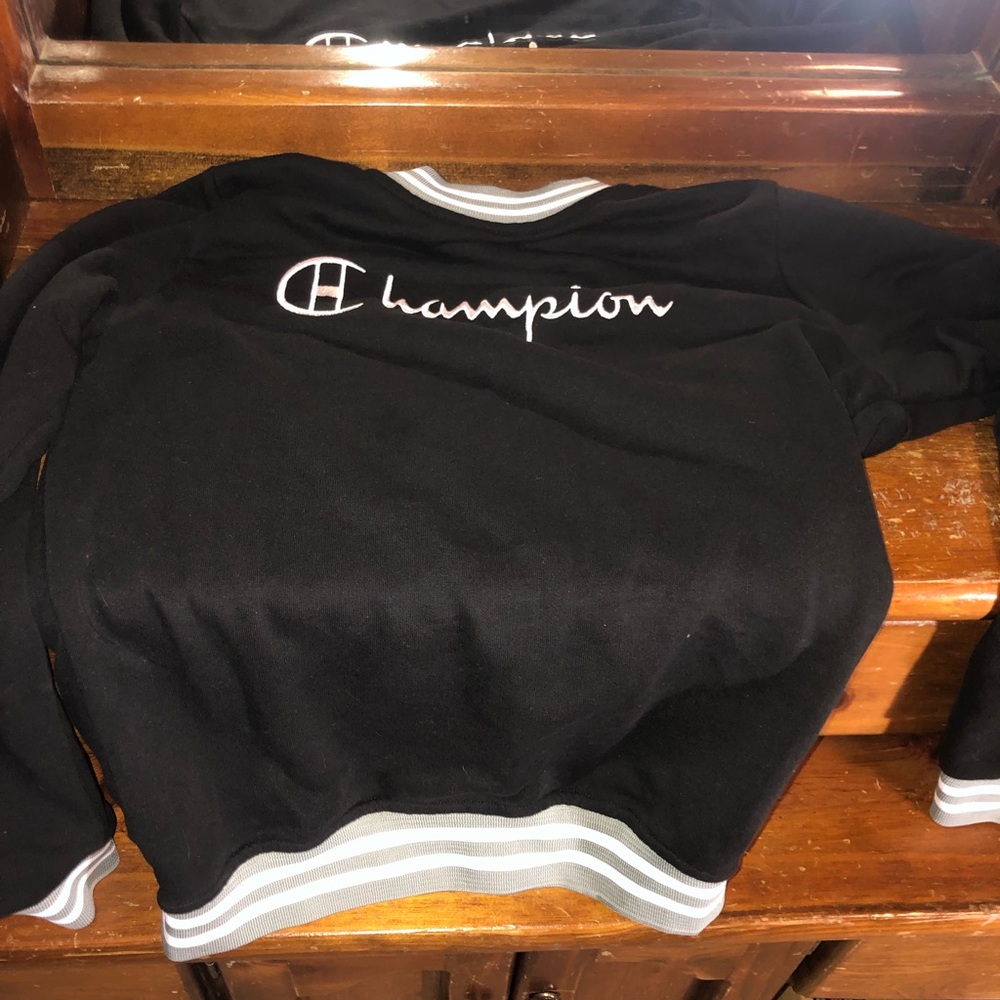 Champion Vintage Crew Neck